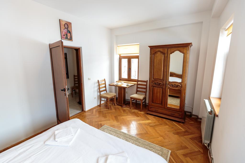Casa Macrina Hotell Miclauseni Eksteriør bilde